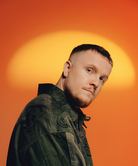 Chris Stussy se presentará en Chile con extended set en Espacio Riesco