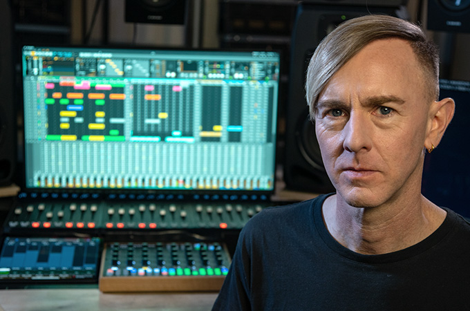 Richie Hawtin regresa a Chile con show sold out en Club La Feria